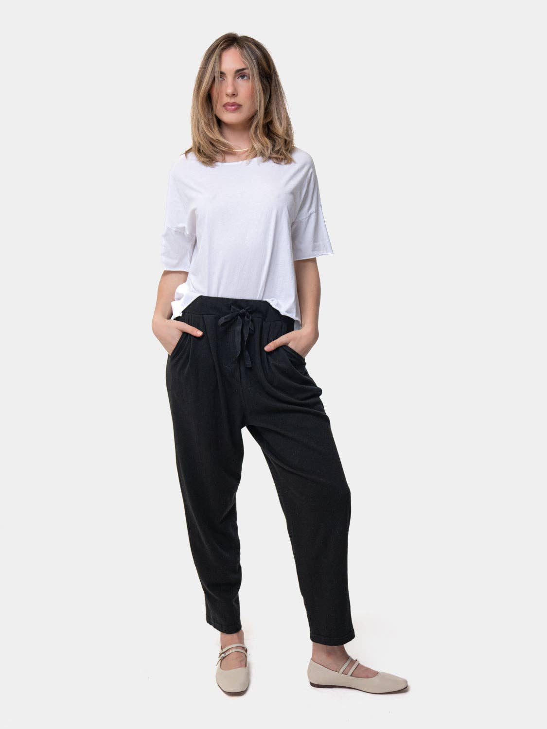 Baci Cropped Leg Elastic Tie Waist Joggers