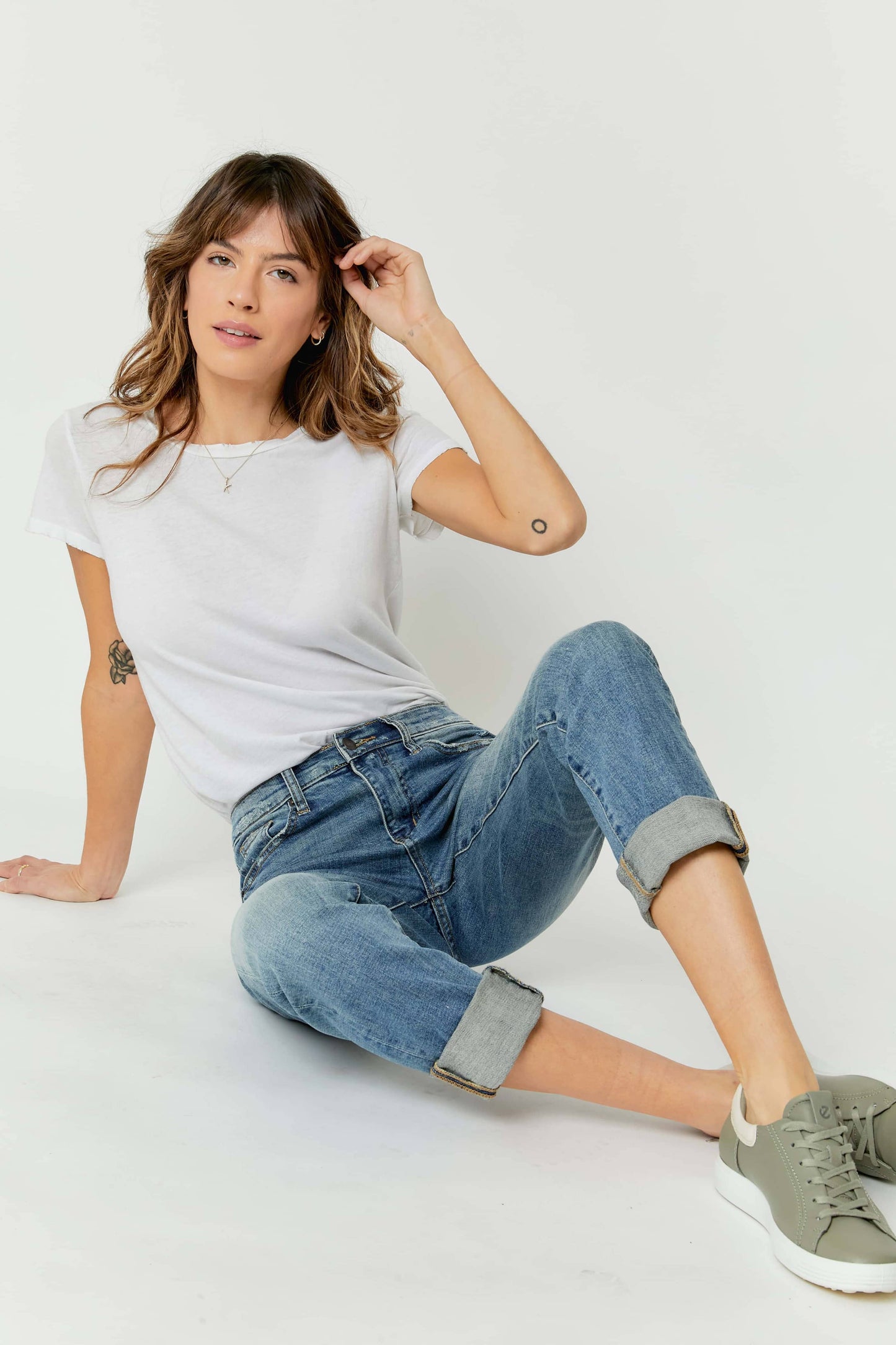 Crosby Mid Rise Relaxed Taper Jean