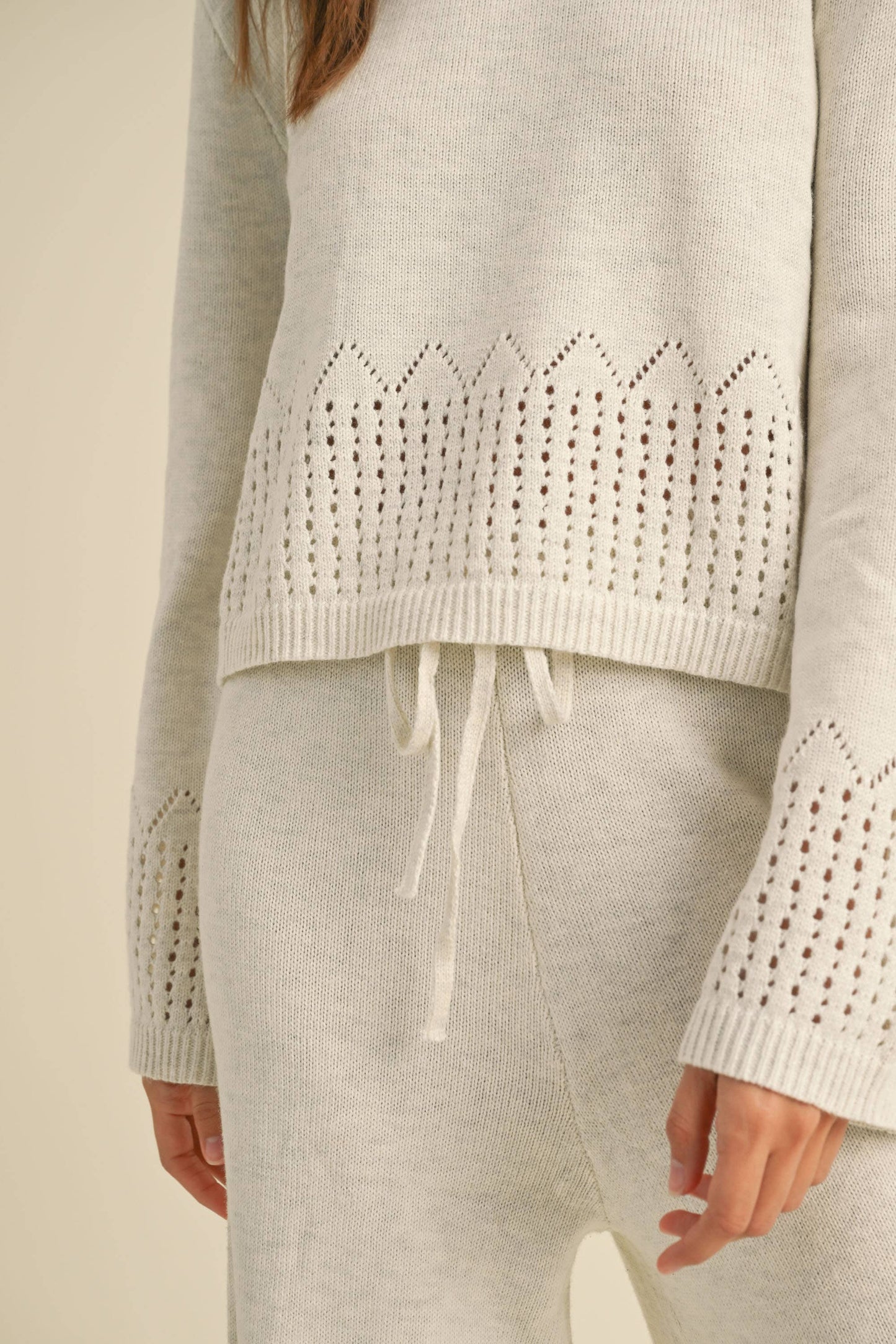 BORDER CROCHET KNITTED TOP