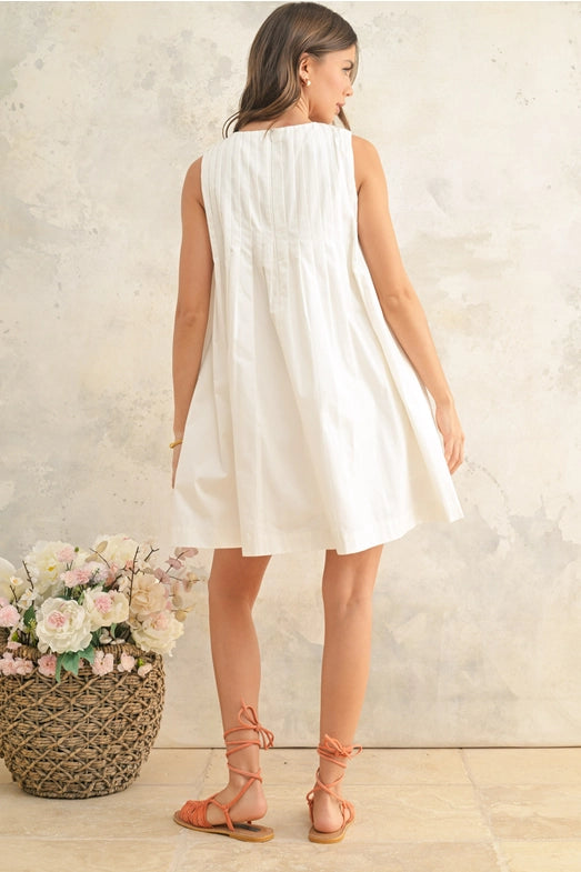 White pleated Dress