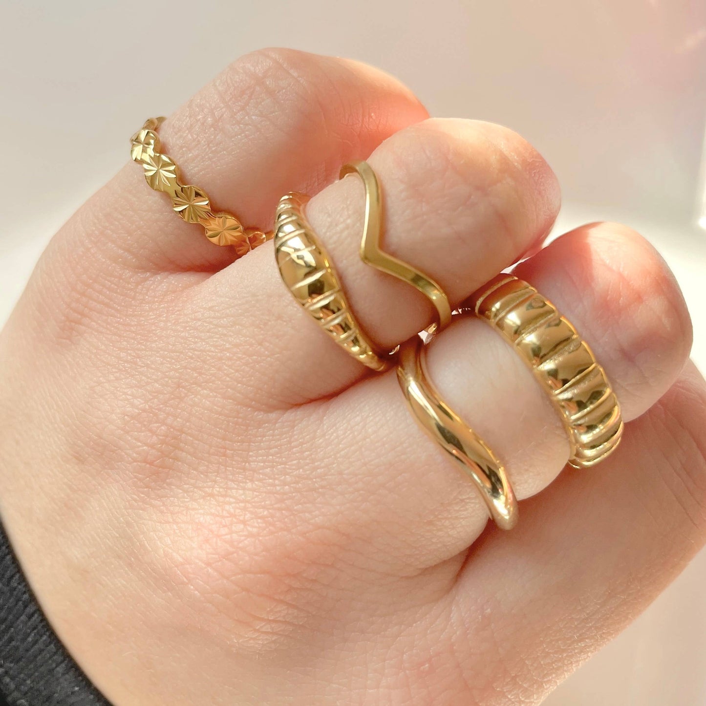 Puffy Ribbed Ring