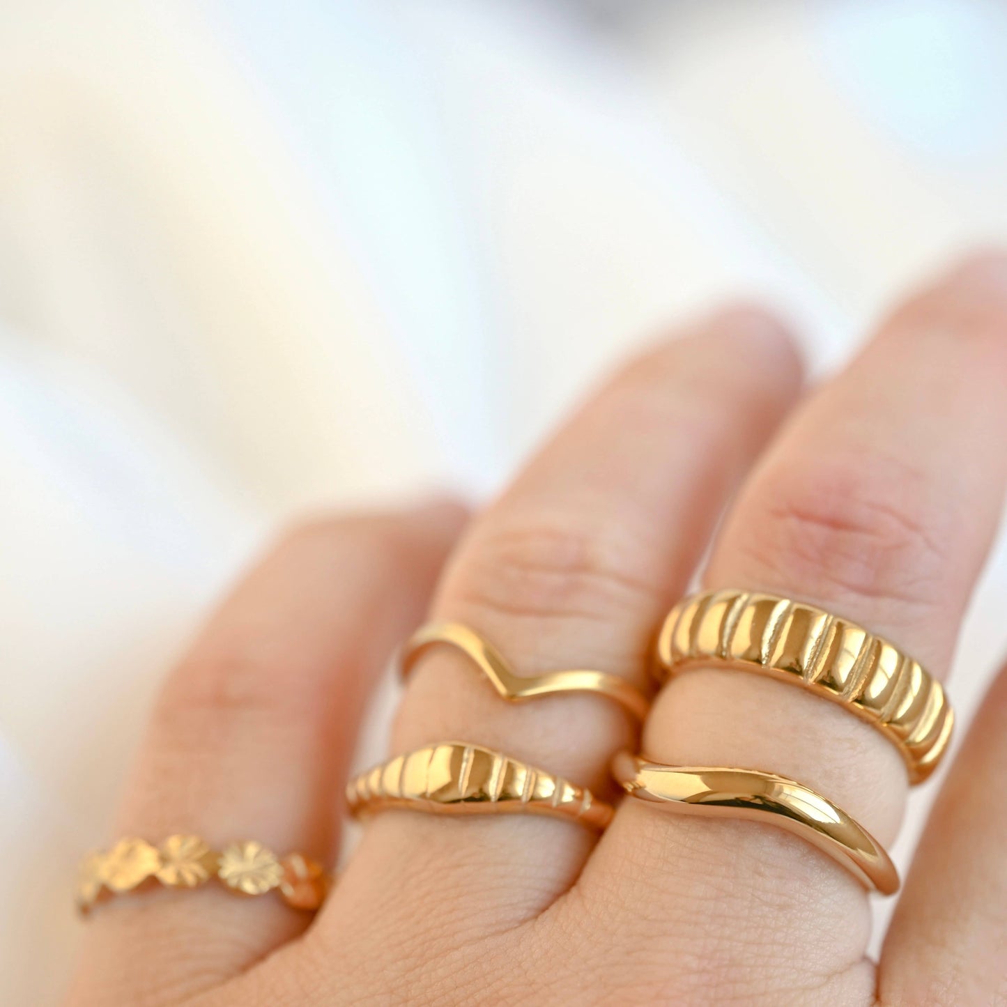 Puffy Ribbed Ring