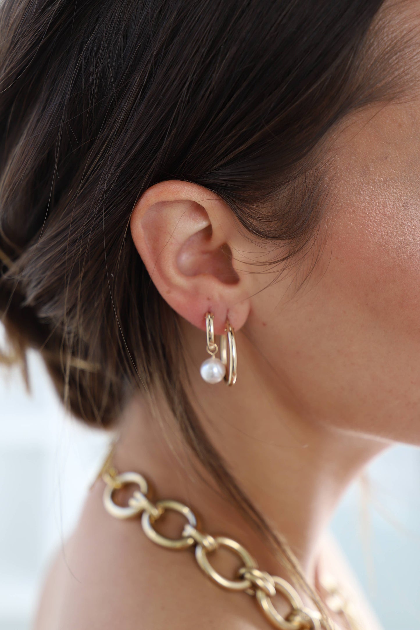 AUDREY GOLD FILLED PEARL HOOP EARRINGS