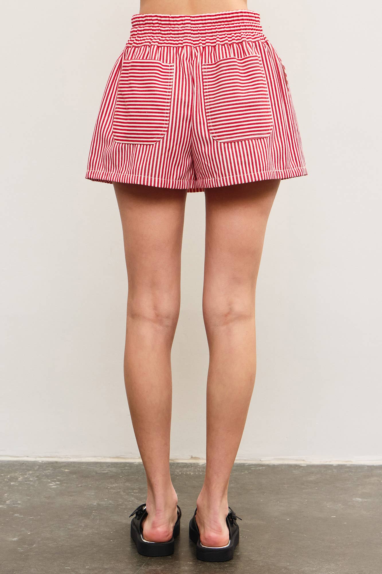 Red/white stripped skort