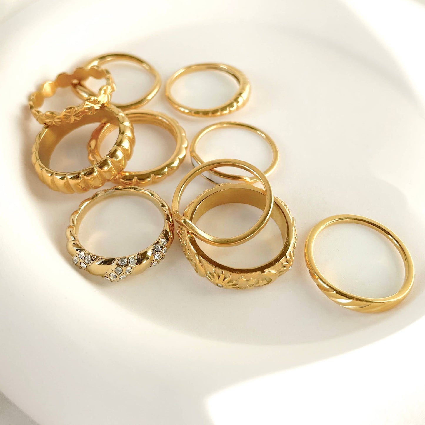 Puffy Ribbed Ring