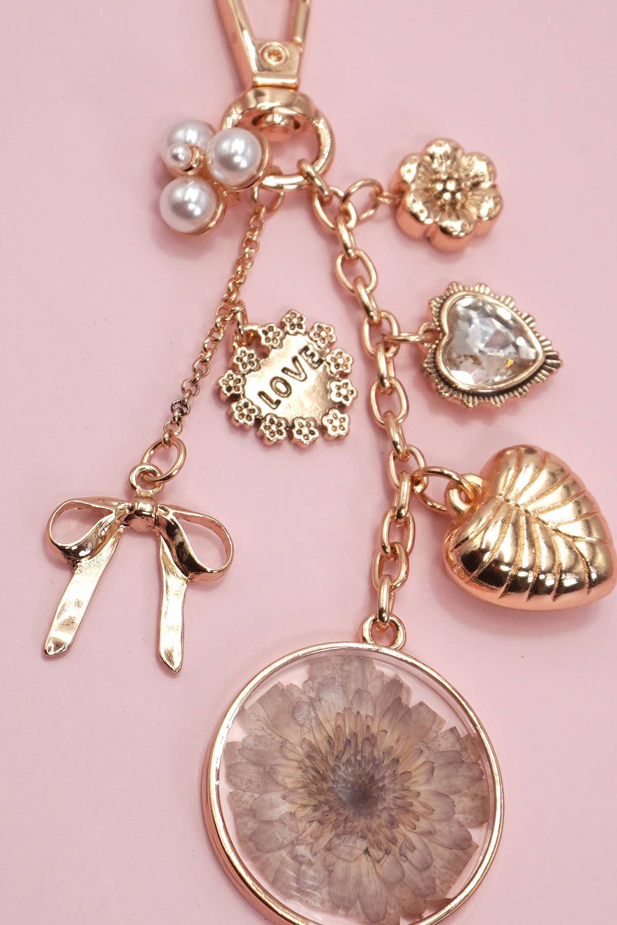DRIED FLOWER BOW HEART PEARL