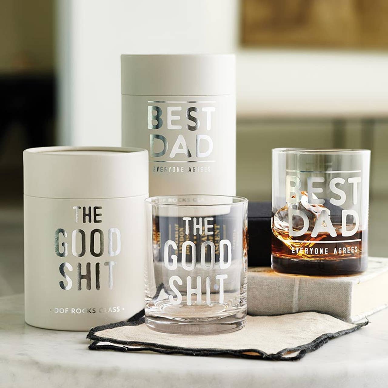 Best Dad Rocks Glass