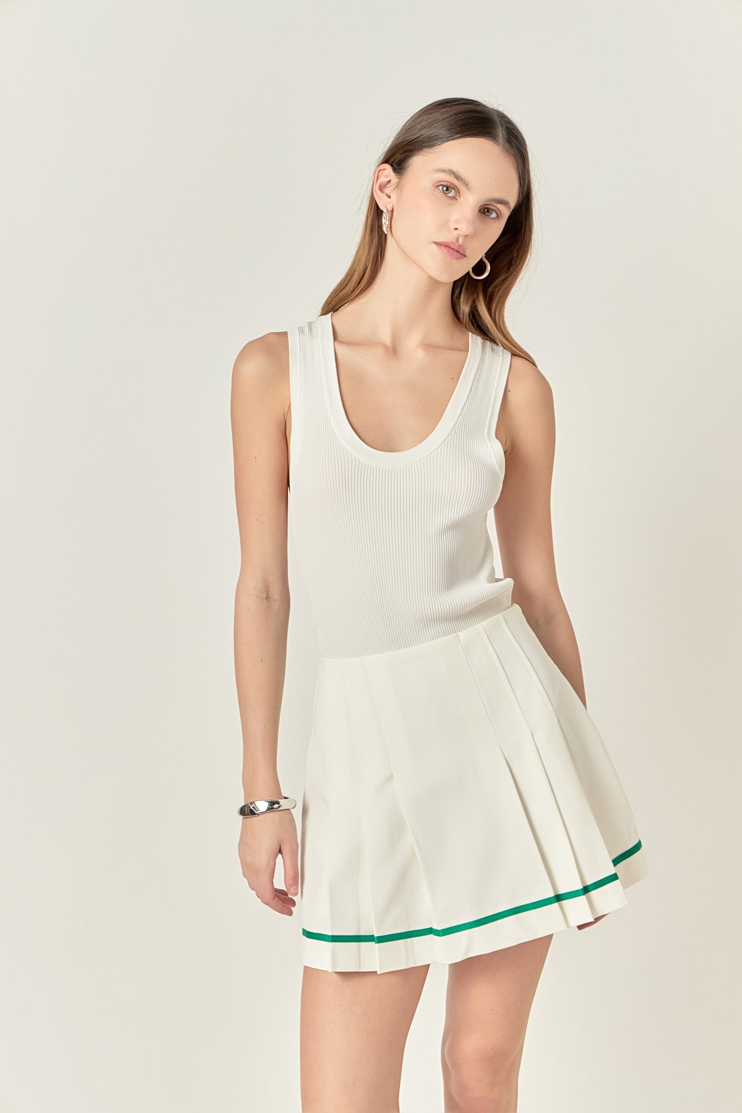 Pleated Mid Rise Skort