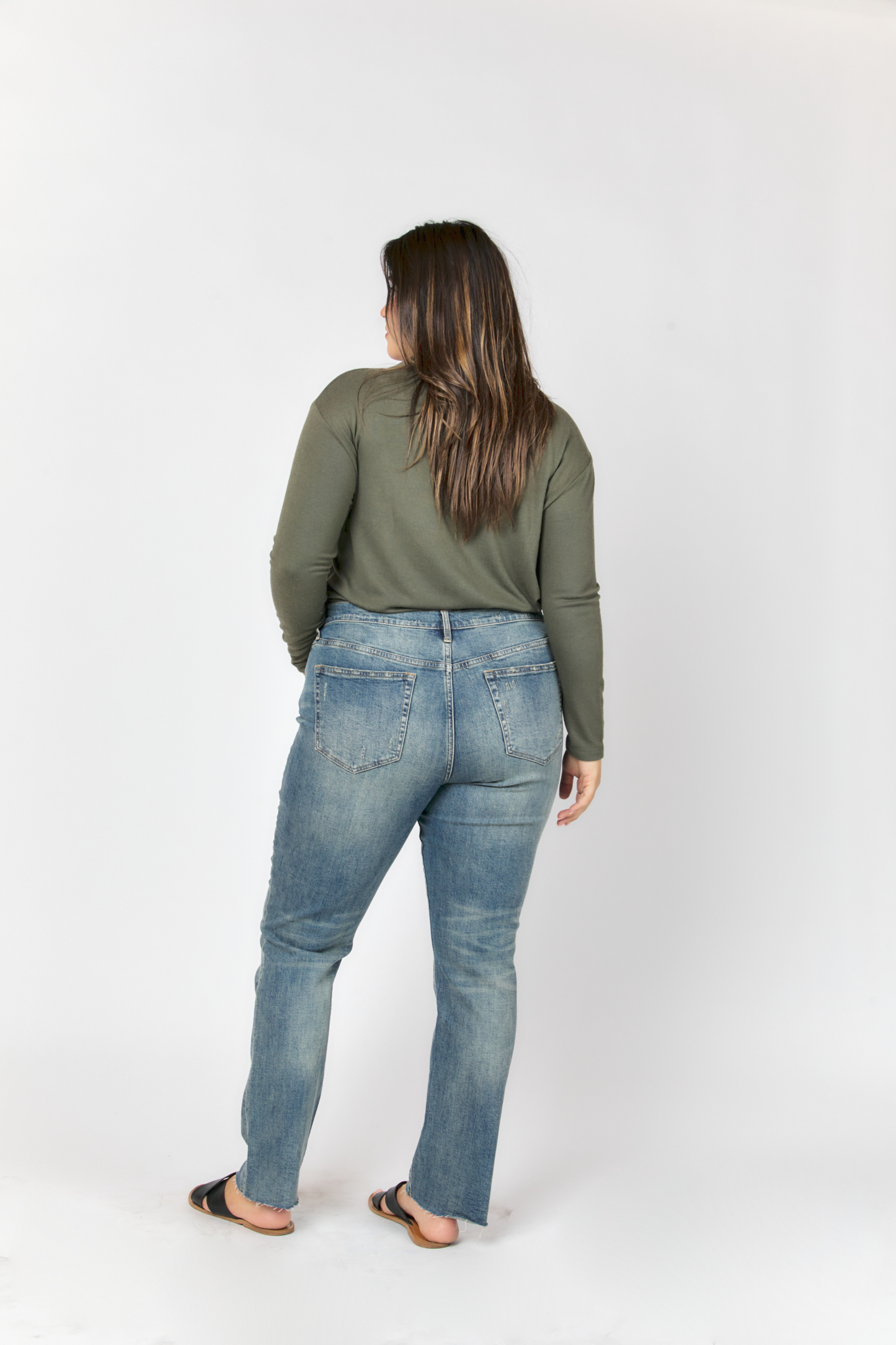 Crosby Mid Rise Relaxed Taper Jean