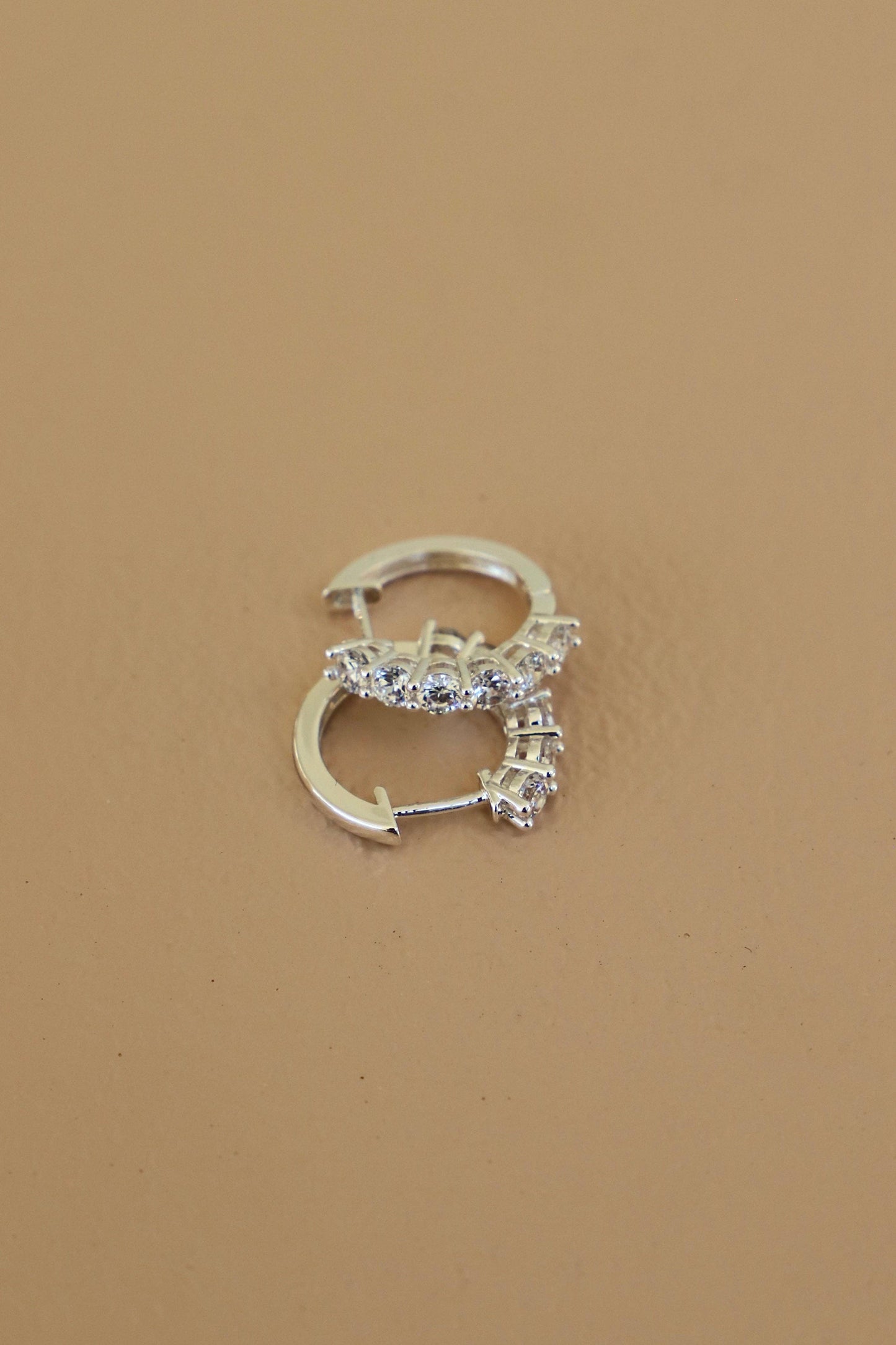 ÉLAN SILVER HOOPS