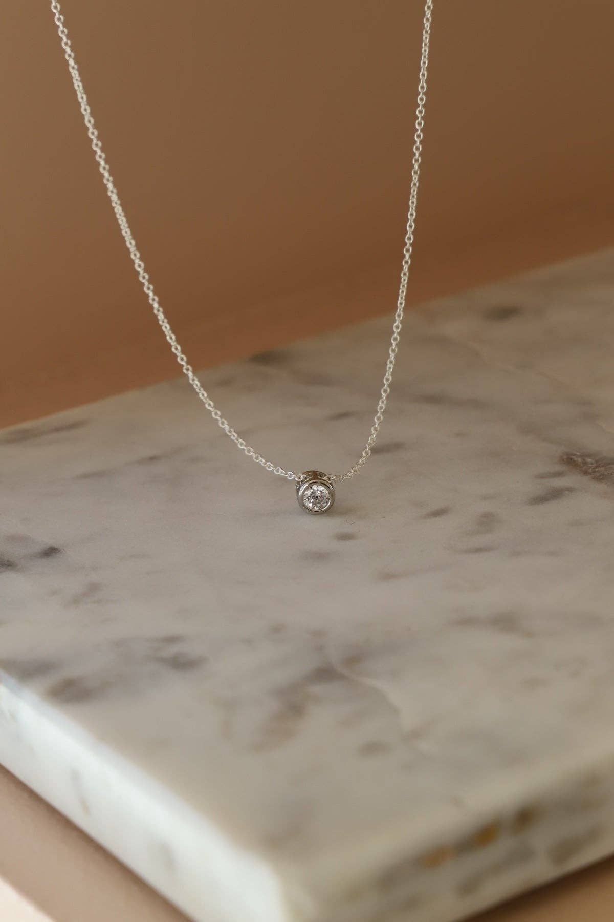 CELESTE CHOKER