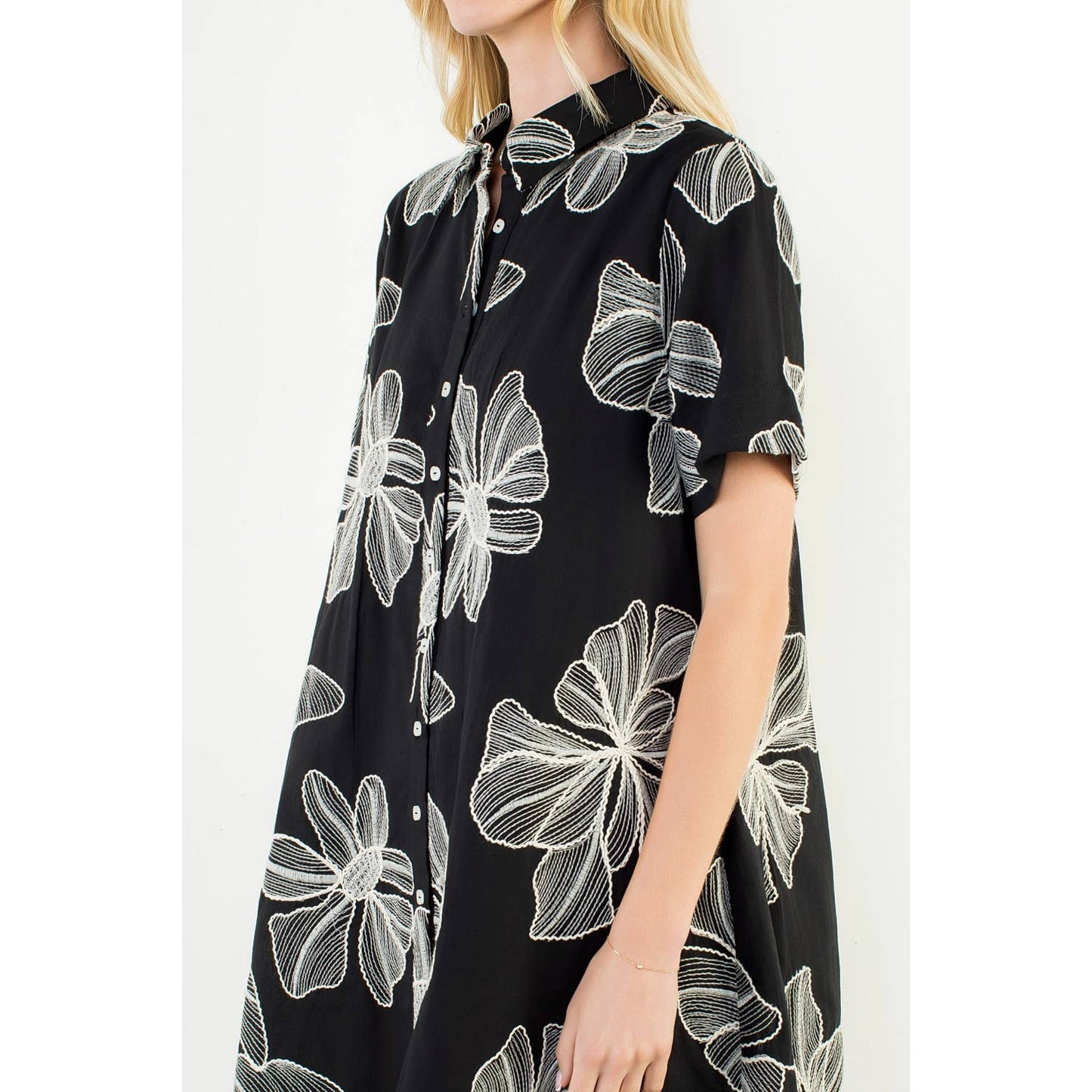 Collared Floral Emb Dress