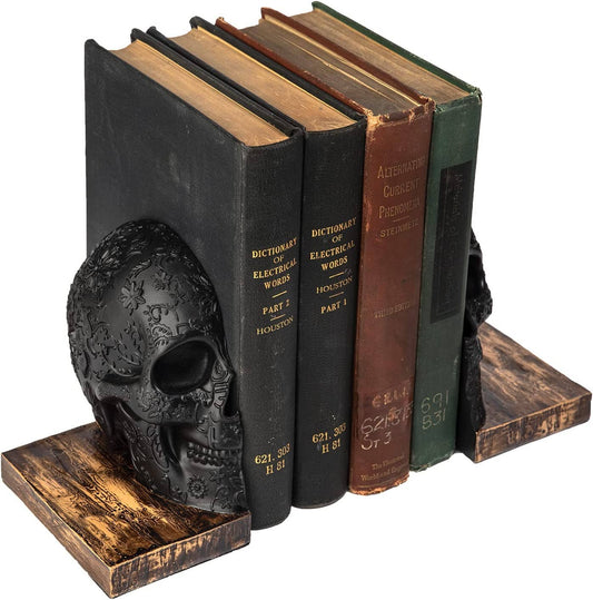 Skull Gothic Bookend