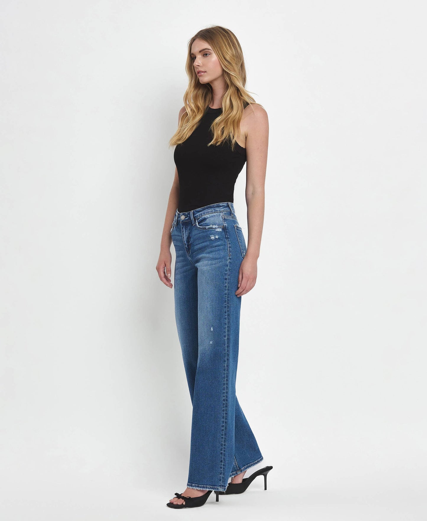 OLIVIA - MID RISE JEANS