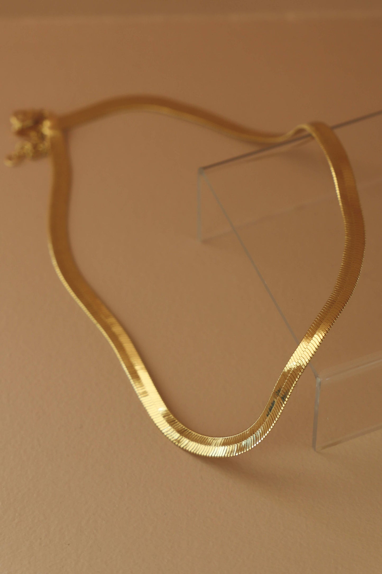 HERRINGBONE CHAIN NECKLACE