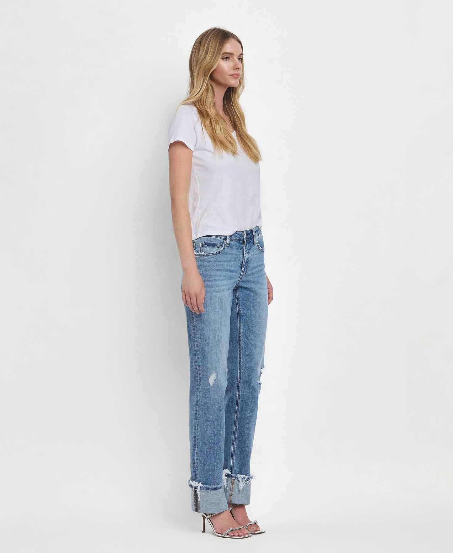 MID RISE CUFFED STRAIGHT JEANS