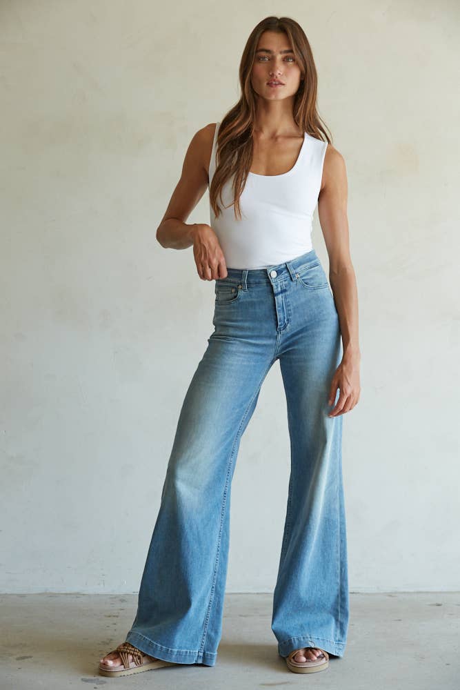 Layered Seamless Tank