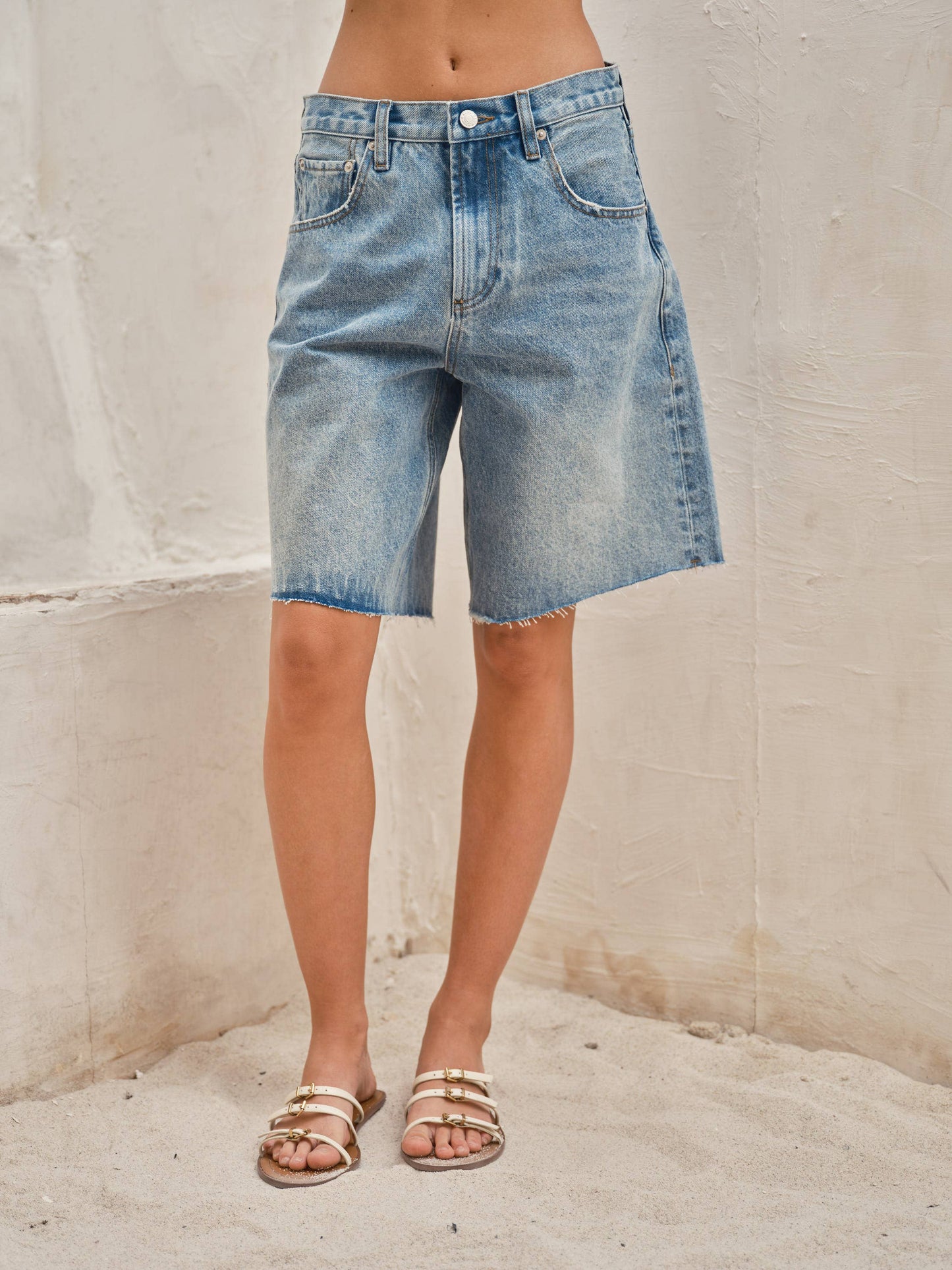 WIDE LEG RETRO BERMUDA DENIM SHORTS