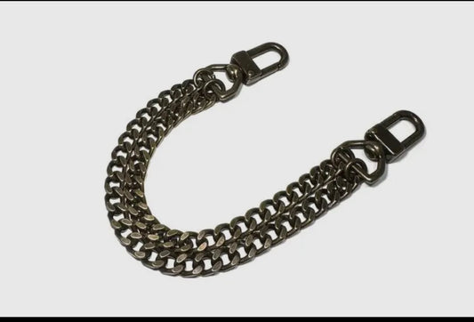 Smoke Belt Loop Chain