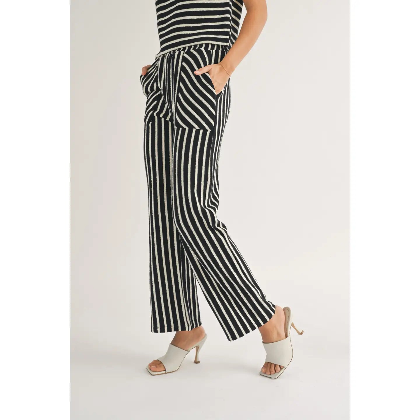 Textured knitted pant