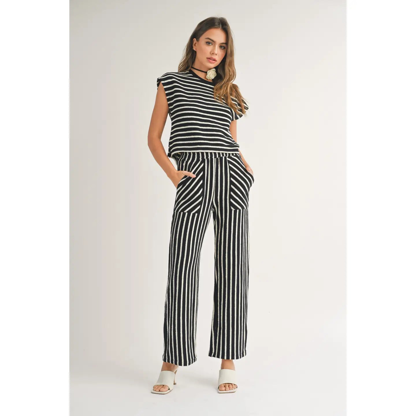 Textured knitted pant