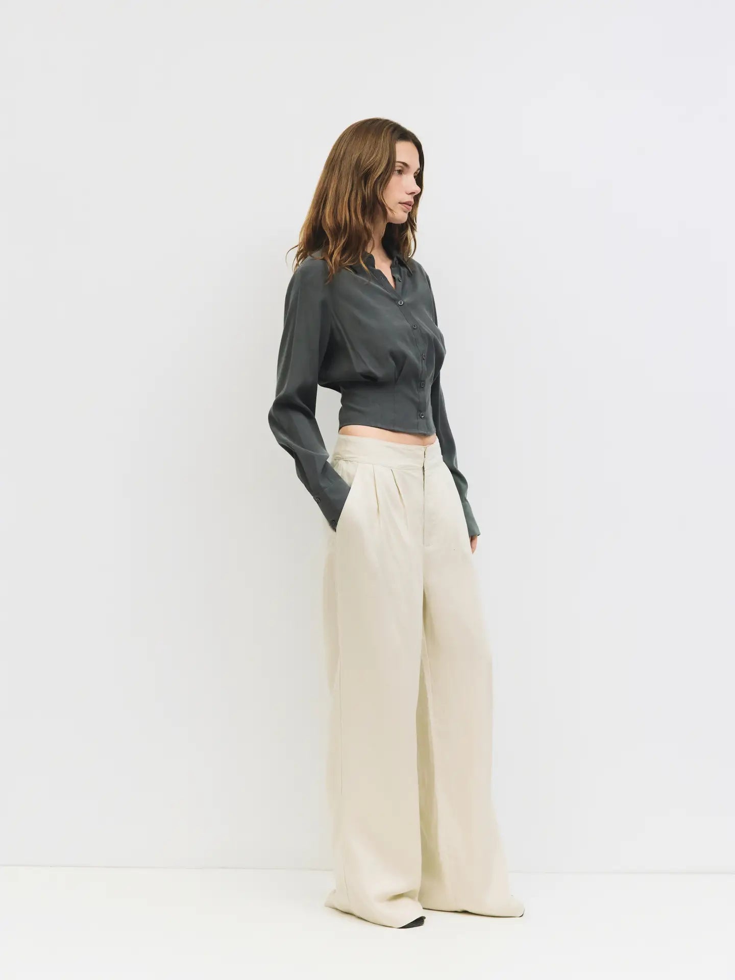 THE VIOLETA TOP