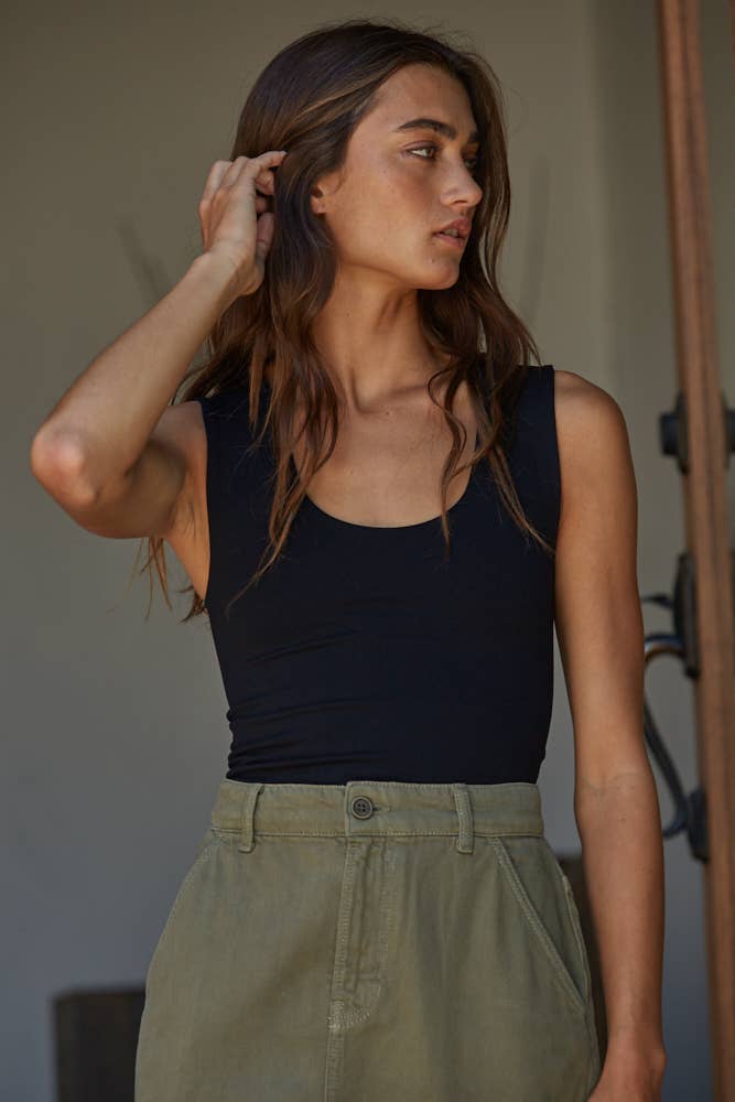 Layered Seamless Tank