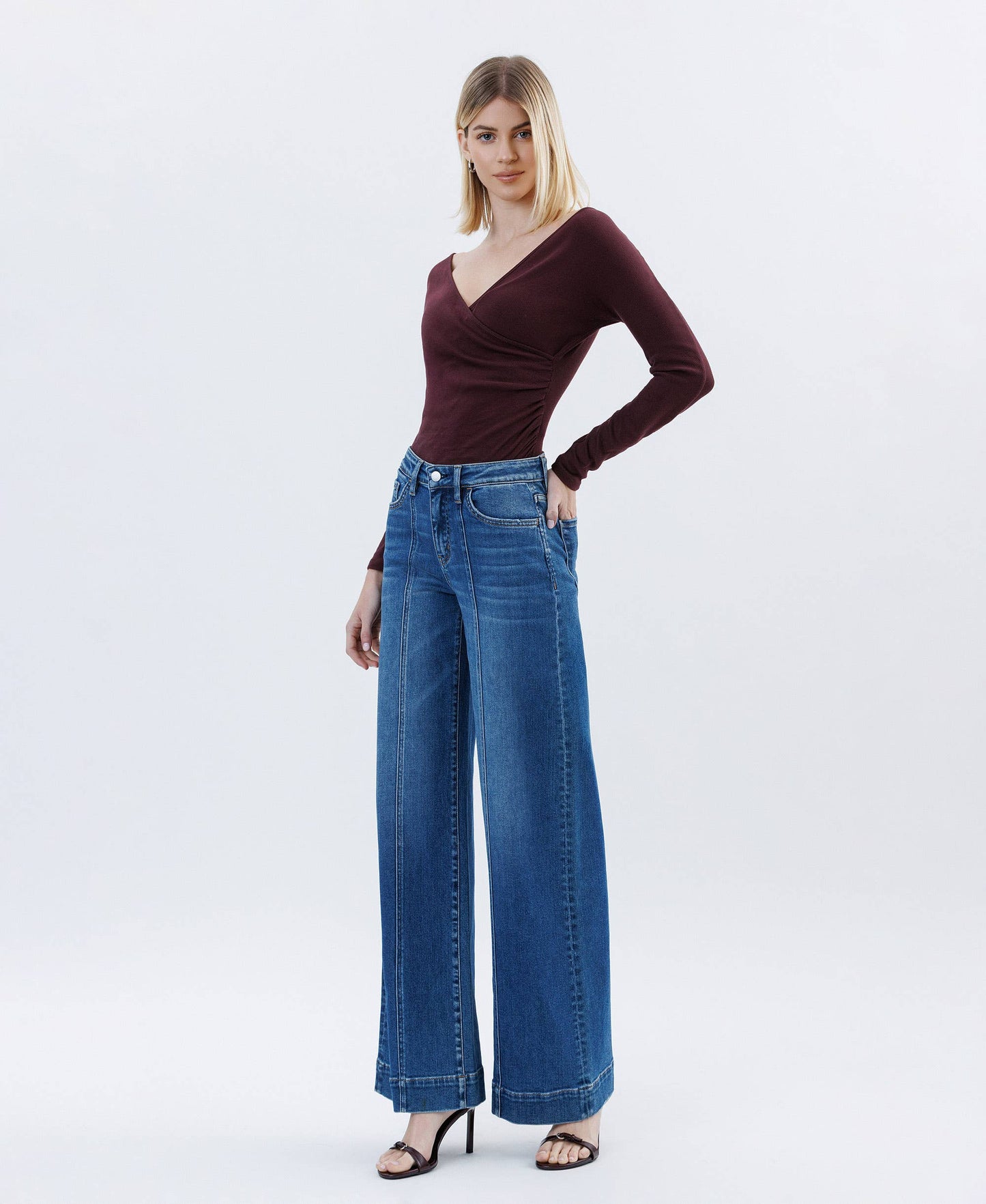 HIGH RISE TROUSER HEM EXTREME WIDE LEG